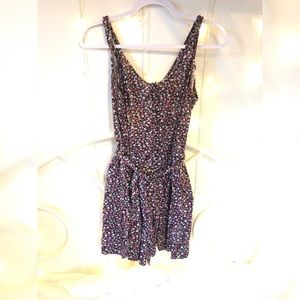 Floral sleeveless romper